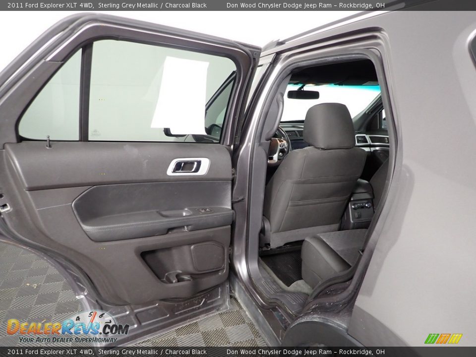 2011 Ford Explorer XLT 4WD Sterling Grey Metallic / Charcoal Black Photo #28