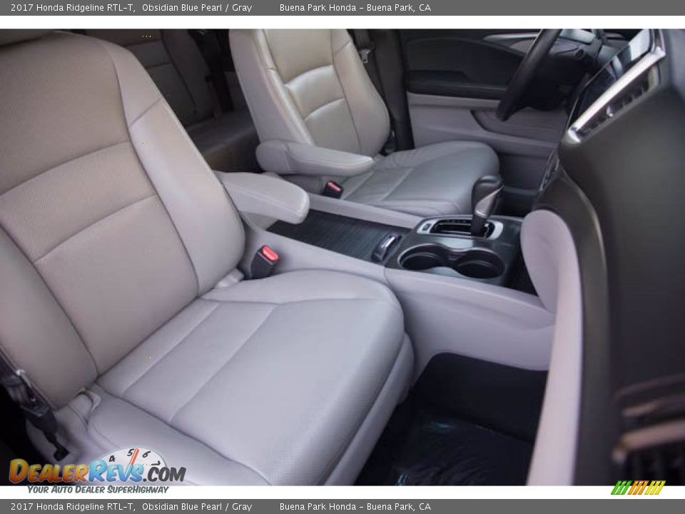 2017 Honda Ridgeline RTL-T Obsidian Blue Pearl / Gray Photo #24