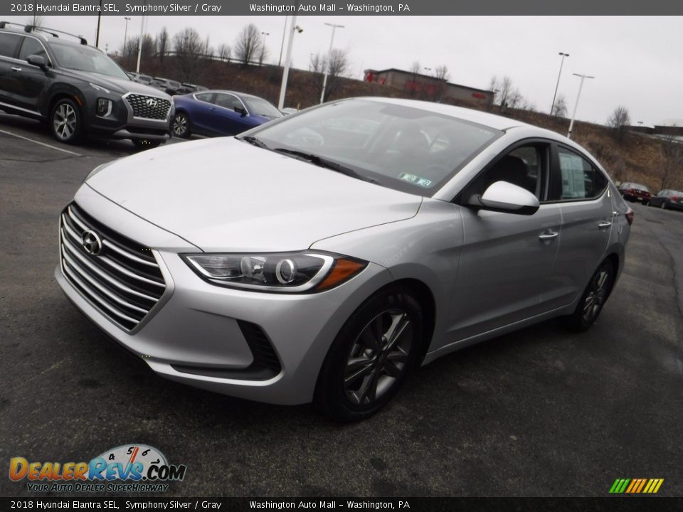 2018 Hyundai Elantra SEL Symphony Silver / Gray Photo #5