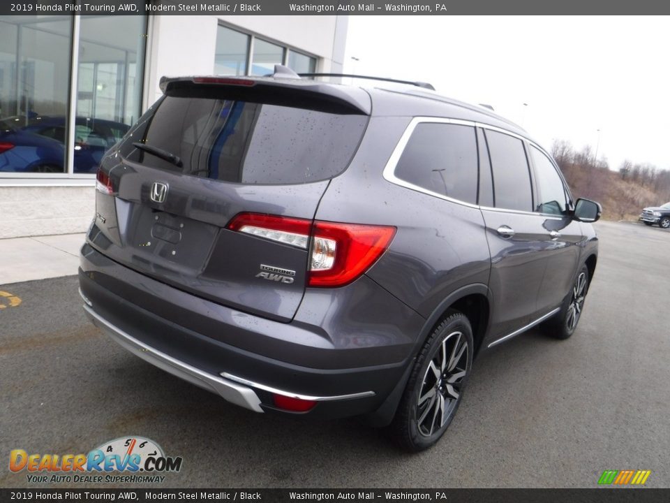 2019 Honda Pilot Touring AWD Modern Steel Metallic / Black Photo #10