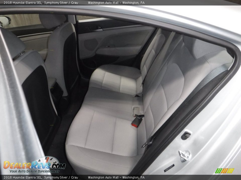 2018 Hyundai Elantra SEL Symphony Silver / Gray Photo #22