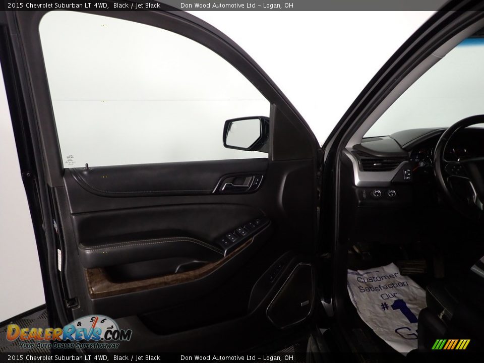 2015 Chevrolet Suburban LT 4WD Black / Jet Black Photo #16
