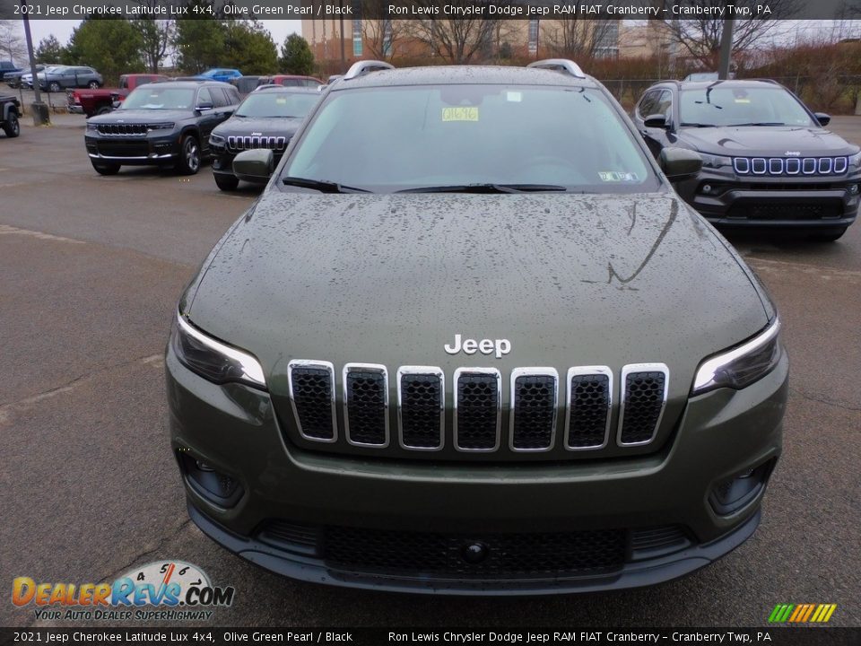 2021 Jeep Cherokee Latitude Lux 4x4 Olive Green Pearl / Black Photo #2