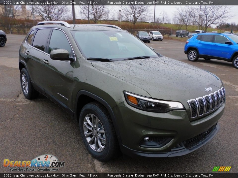 2021 Jeep Cherokee Latitude Lux 4x4 Olive Green Pearl / Black Photo #3