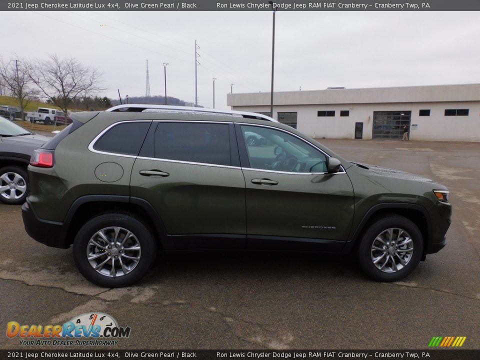 2021 Jeep Cherokee Latitude Lux 4x4 Olive Green Pearl / Black Photo #4