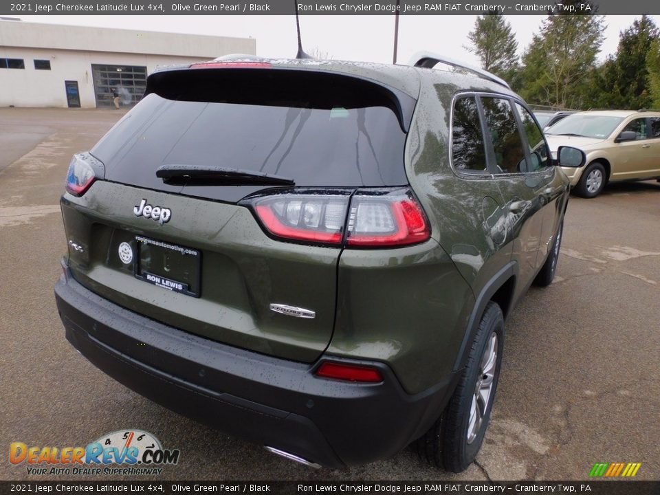 2021 Jeep Cherokee Latitude Lux 4x4 Olive Green Pearl / Black Photo #5