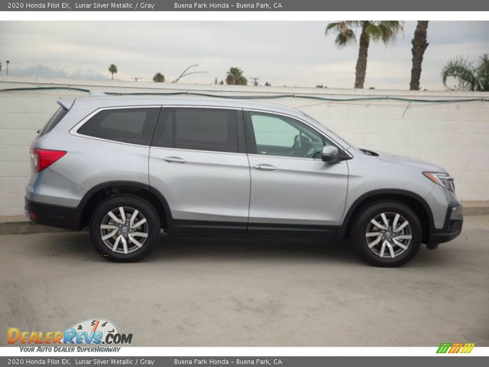 2020 Honda Pilot EX Lunar Silver Metallic / Gray Photo #12