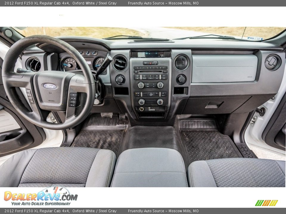 Dashboard of 2012 Ford F150 XL Regular Cab 4x4 Photo #24