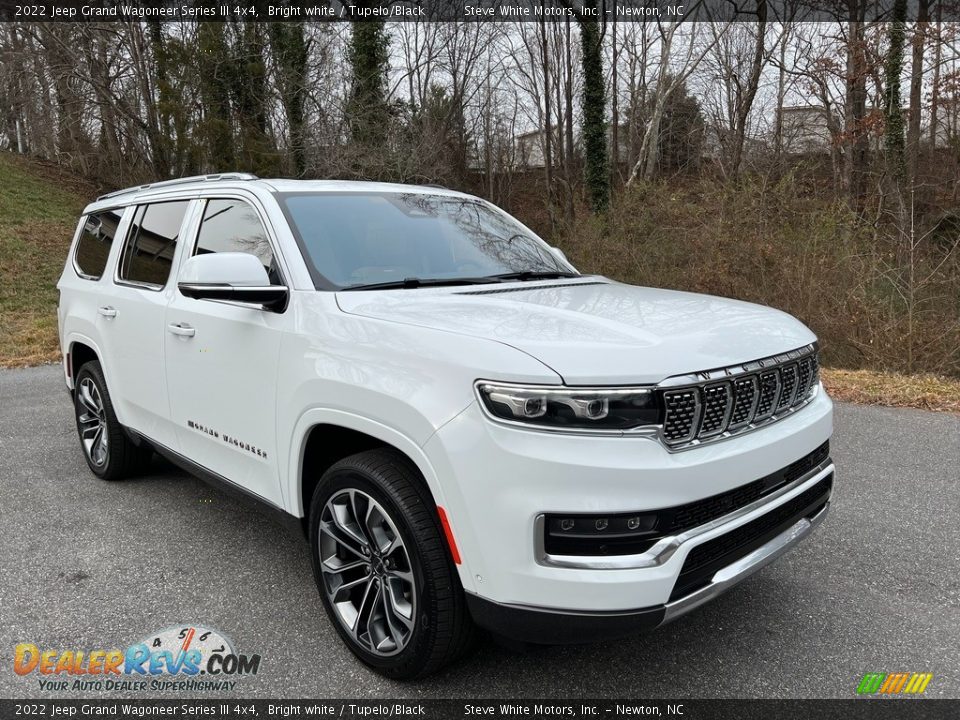 Bright white 2022 Jeep Grand Wagoneer Series III 4x4 Photo #8