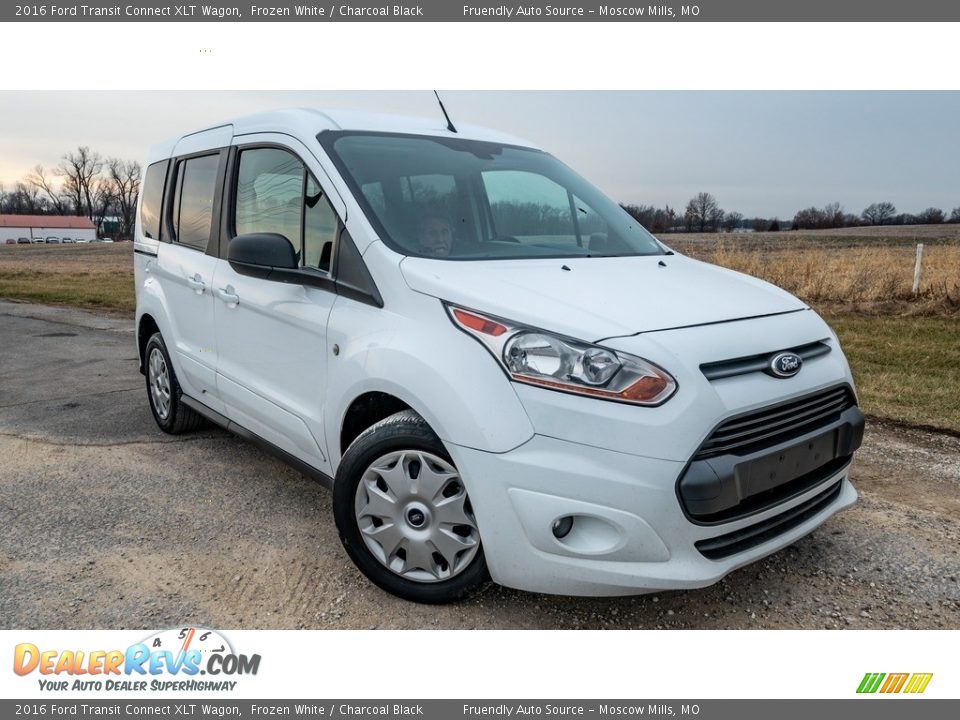 Front 3/4 View of 2016 Ford Transit Connect XLT Wagon Photo #1