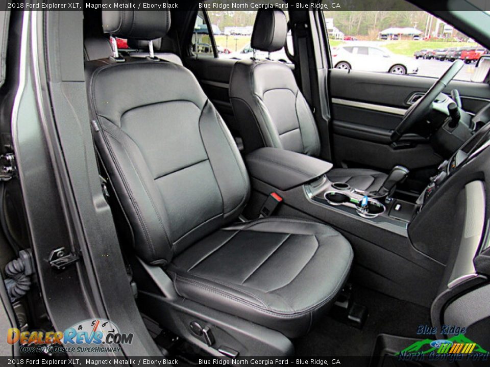 2018 Ford Explorer XLT Magnetic Metallic / Ebony Black Photo #11