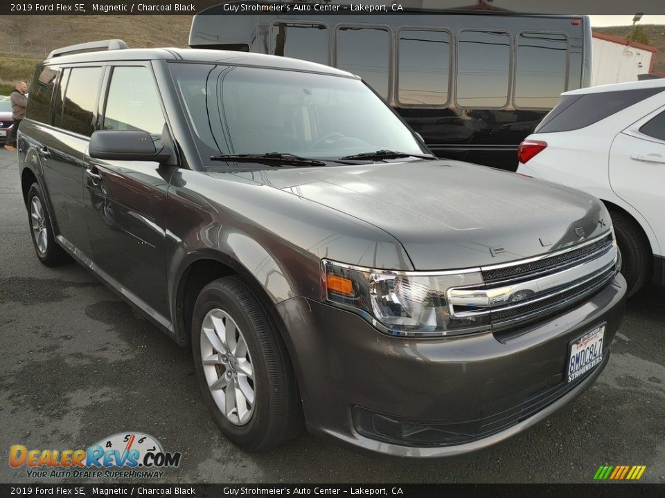 2019 Ford Flex SE Magnetic / Charcoal Black Photo #1