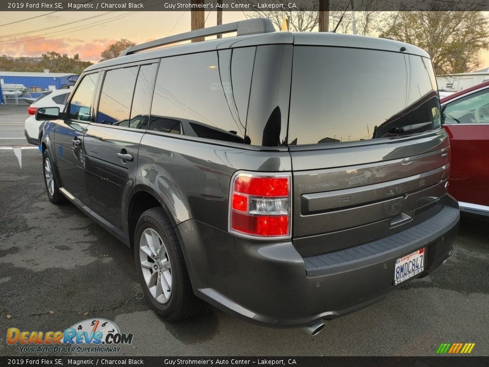 2019 Ford Flex SE Magnetic / Charcoal Black Photo #10