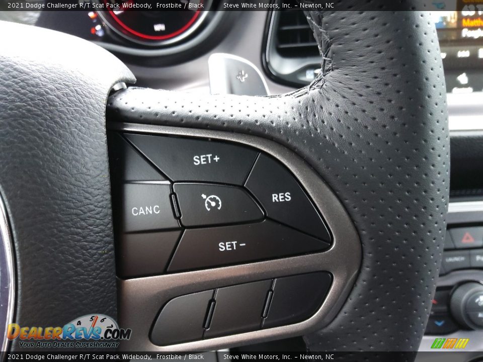 2021 Dodge Challenger R/T Scat Pack Widebody Steering Wheel Photo #18