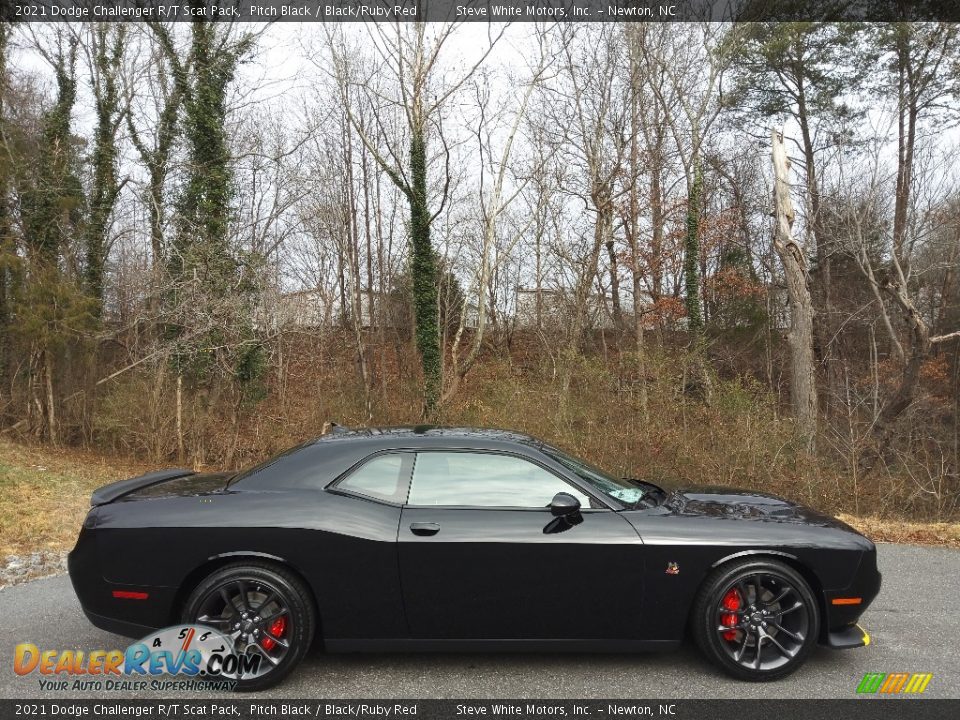 Pitch Black 2021 Dodge Challenger R/T Scat Pack Photo #5