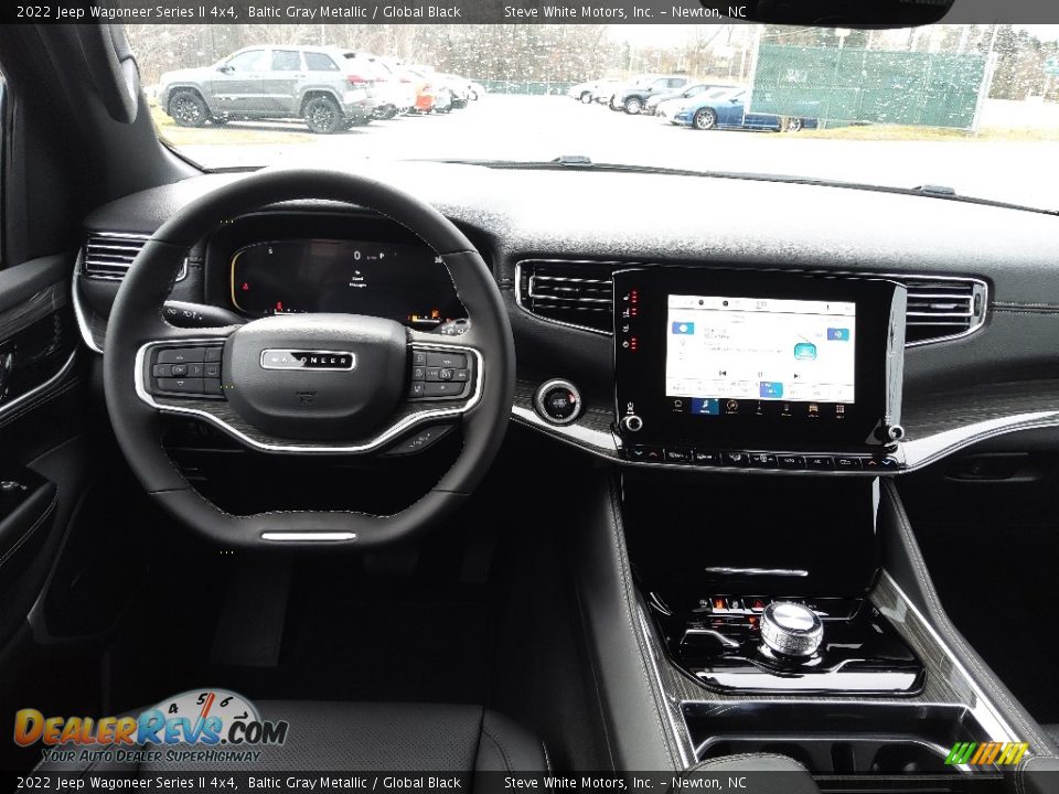 Dashboard of 2022 Jeep Wagoneer Series II 4x4 Photo #20