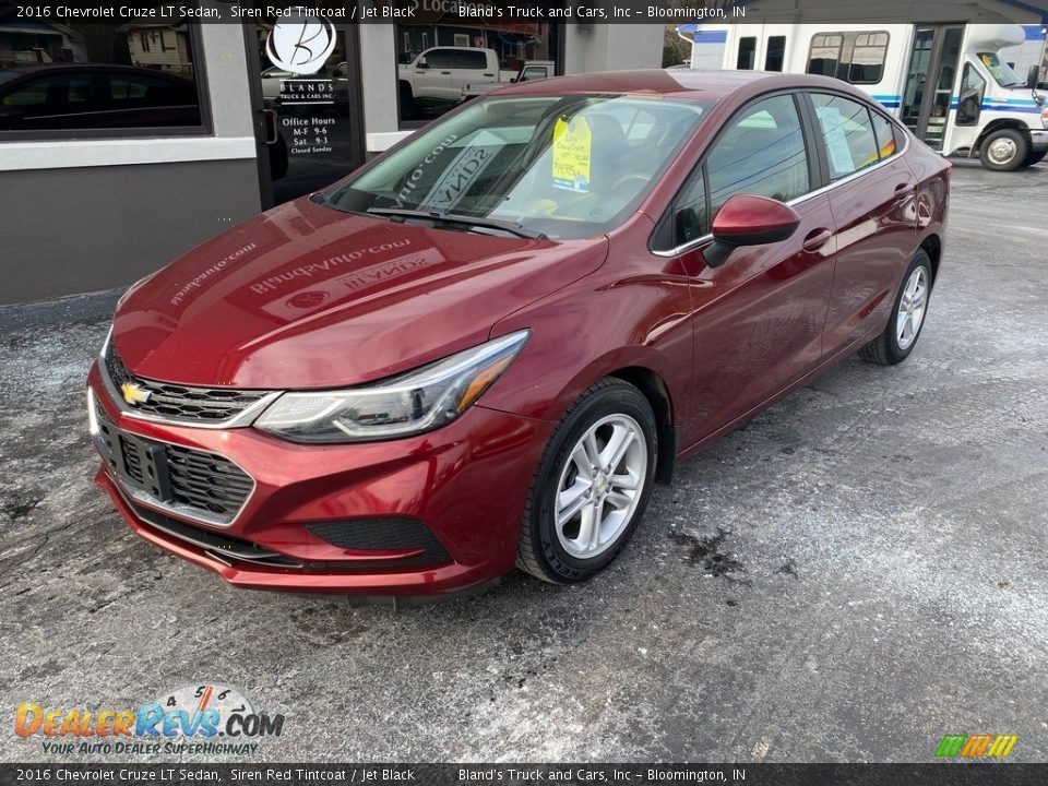 2016 Chevrolet Cruze LT Sedan Siren Red Tintcoat / Jet Black Photo #2