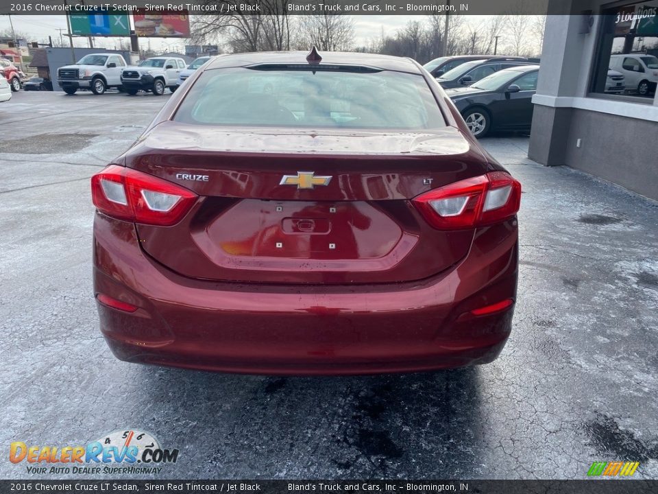 2016 Chevrolet Cruze LT Sedan Siren Red Tintcoat / Jet Black Photo #6