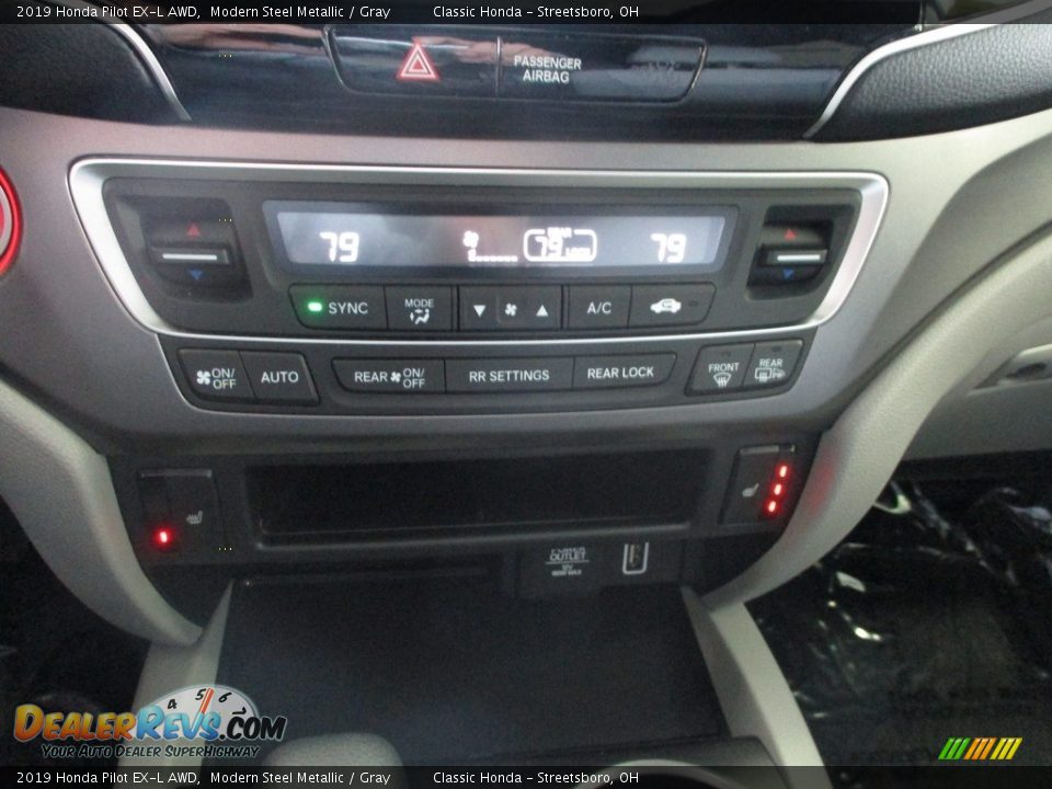 2019 Honda Pilot EX-L AWD Modern Steel Metallic / Gray Photo #36