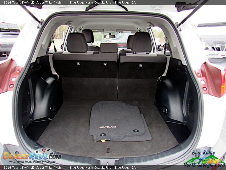 2014 Toyota RAV4 LE Trunk Photo #14