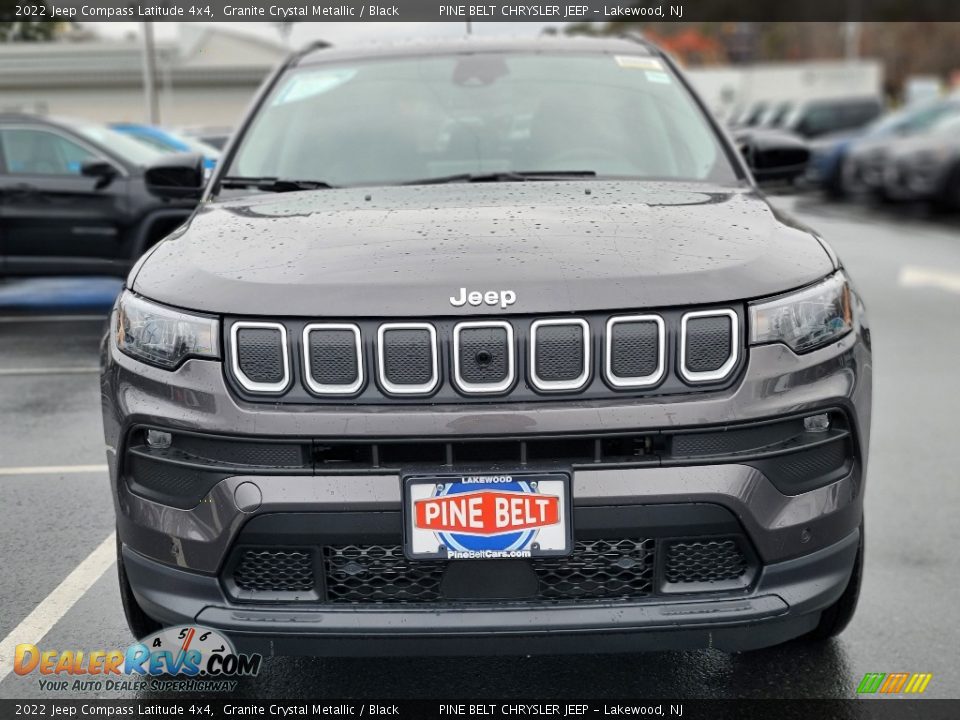 2022 Jeep Compass Latitude 4x4 Granite Crystal Metallic / Black Photo #2