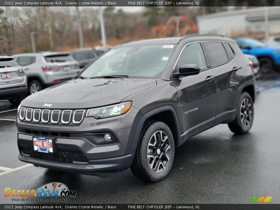 2022 Jeep Compass Latitude 4x4 Granite Crystal Metallic / Black Photo #1