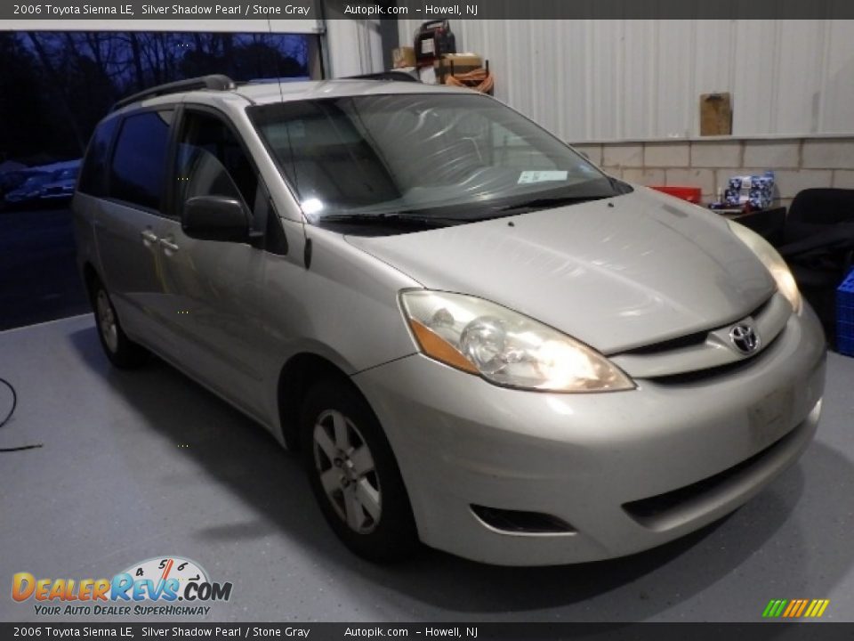 2006 Toyota Sienna LE Silver Shadow Pearl / Stone Gray Photo #3