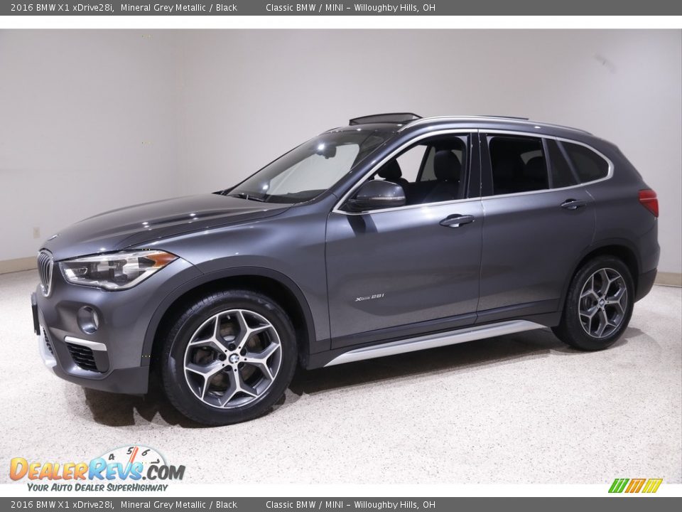 2016 BMW X1 xDrive28i Mineral Grey Metallic / Black Photo #3