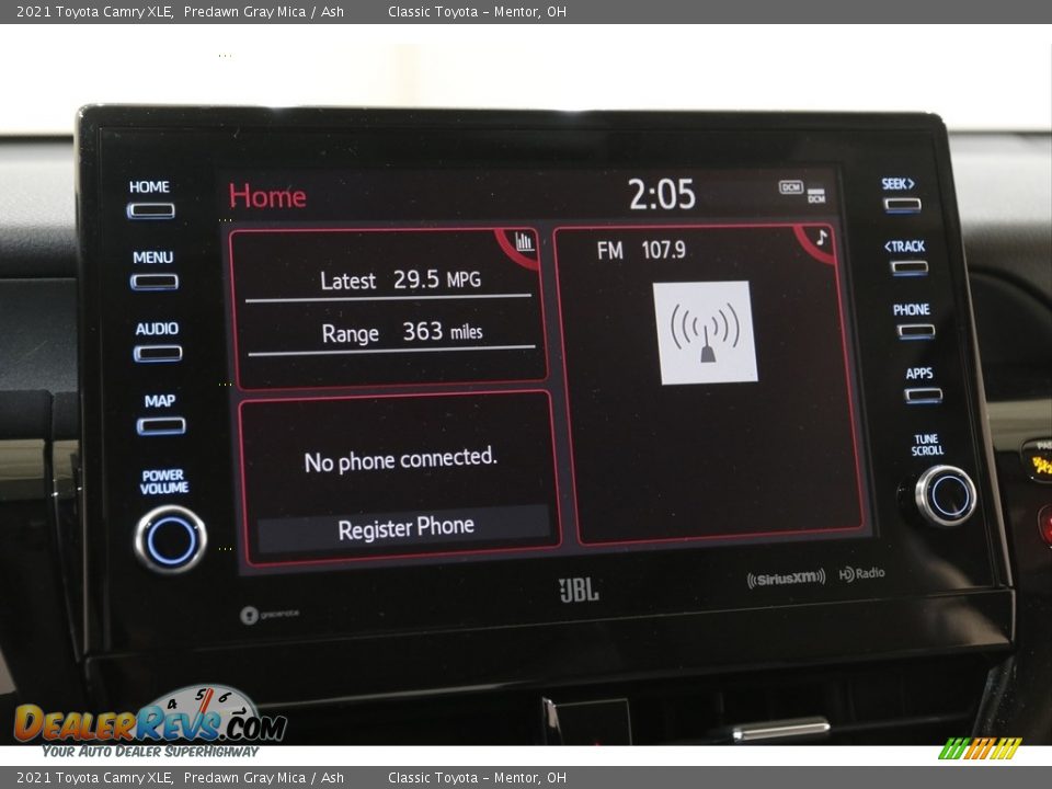 Controls of 2021 Toyota Camry XLE Photo #10