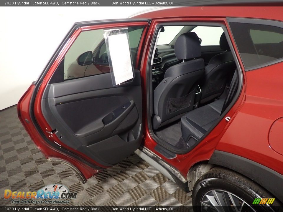 2020 Hyundai Tucson SEL AWD Gemstone Red / Black Photo #35