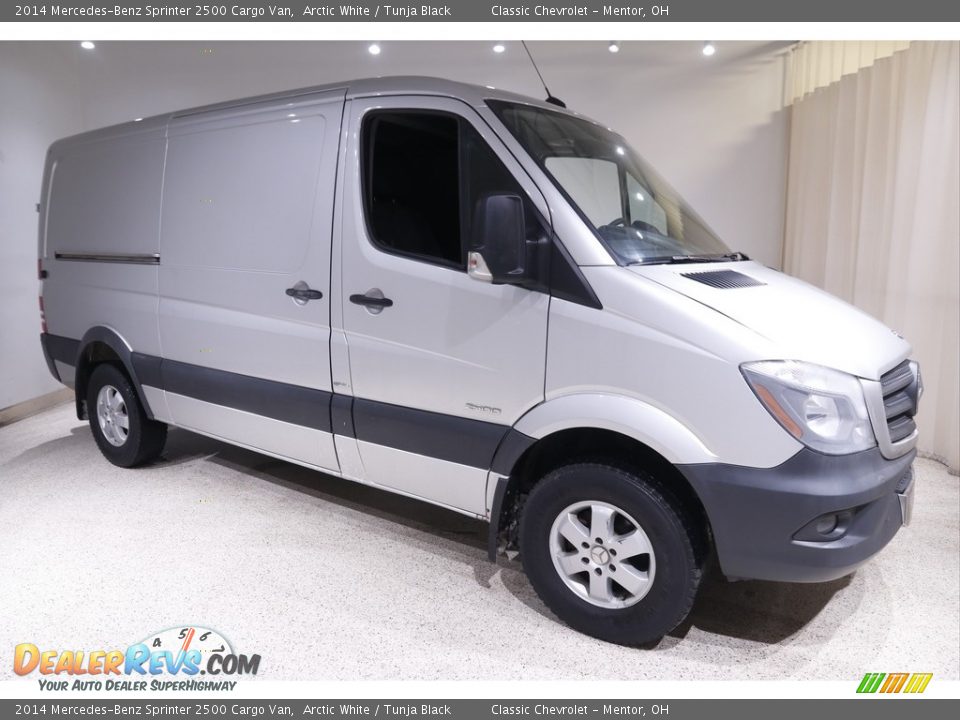 2014 Mercedes-Benz Sprinter 2500 Cargo Van Arctic White / Tunja Black Photo #1