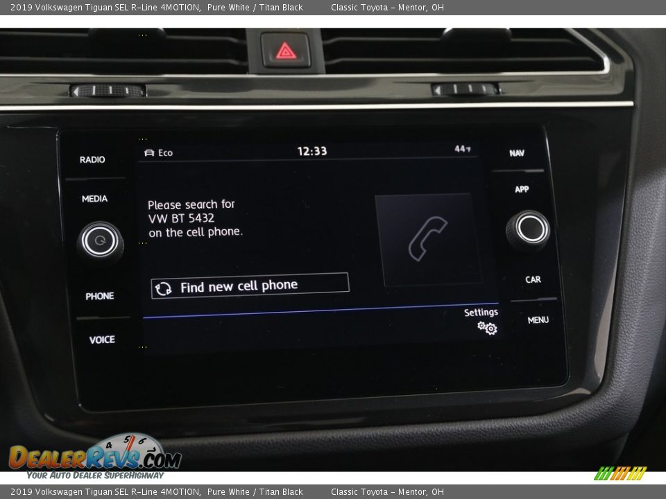 2019 Volkswagen Tiguan SEL R-Line 4MOTION Pure White / Titan Black Photo #12