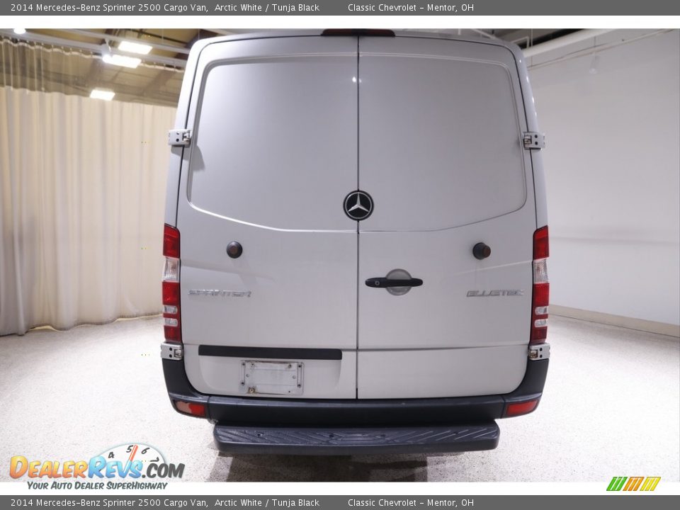 2014 Mercedes-Benz Sprinter 2500 Cargo Van Arctic White / Tunja Black Photo #16