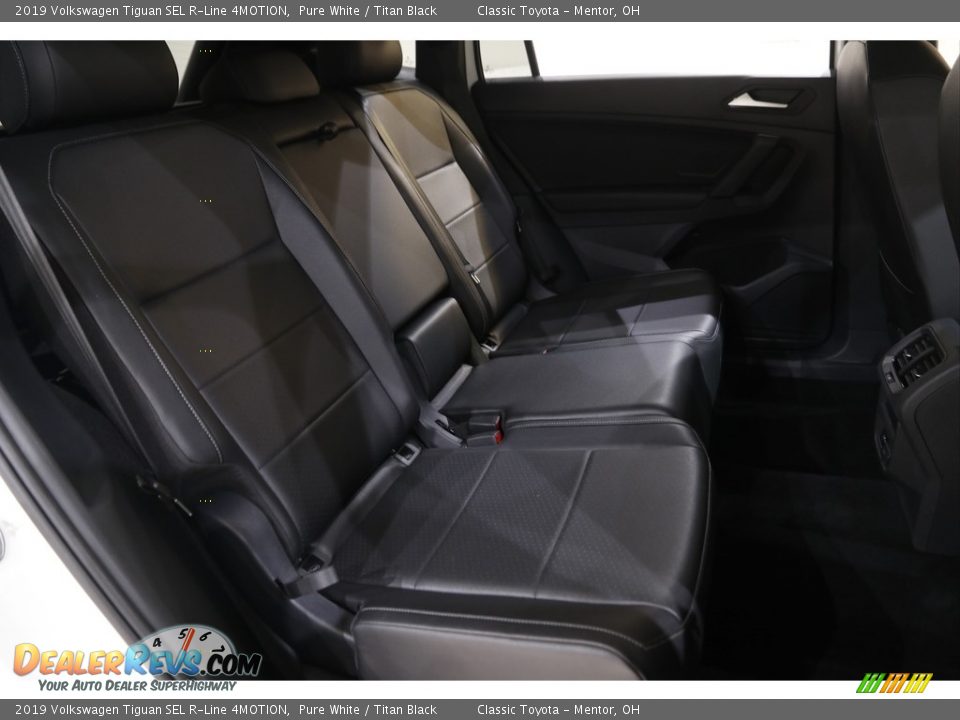 2019 Volkswagen Tiguan SEL R-Line 4MOTION Pure White / Titan Black Photo #17