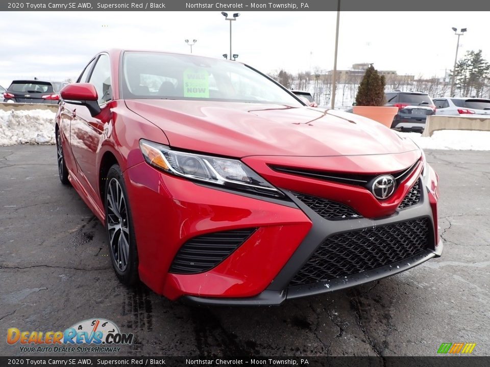 2020 Toyota Camry SE AWD Supersonic Red / Black Photo #11