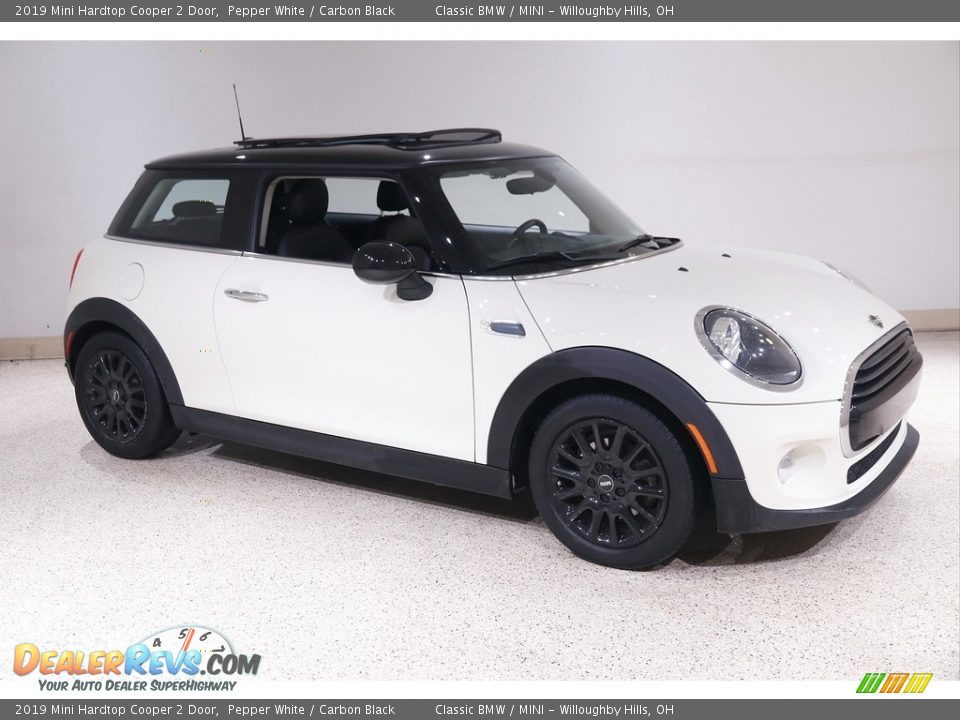 2019 Mini Hardtop Cooper 2 Door Pepper White / Carbon Black Photo #1