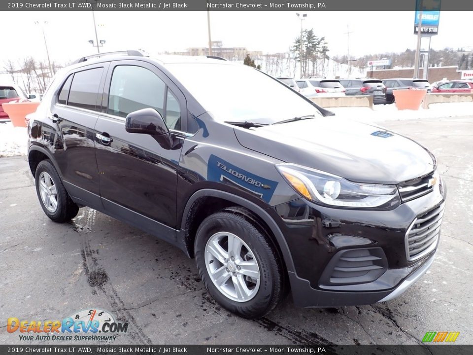 2019 Chevrolet Trax LT AWD Mosaic Black Metallic / Jet Black Photo #11