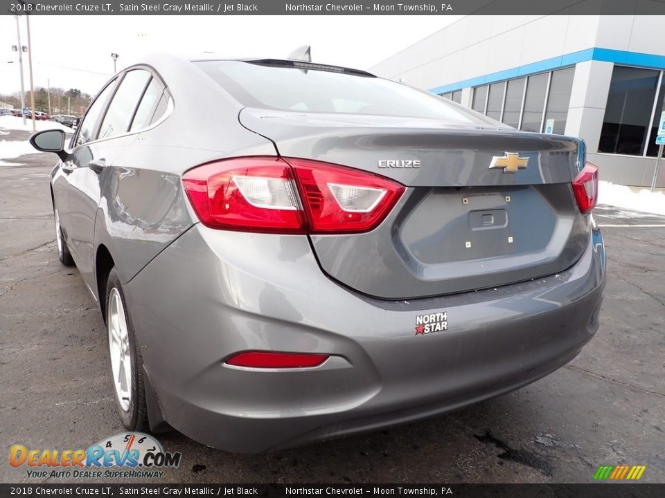 2018 Chevrolet Cruze LT Satin Steel Gray Metallic / Jet Black Photo #5