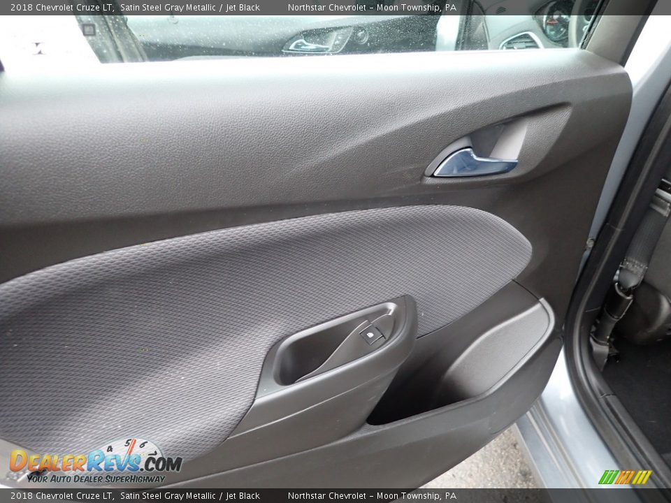 2018 Chevrolet Cruze LT Satin Steel Gray Metallic / Jet Black Photo #23