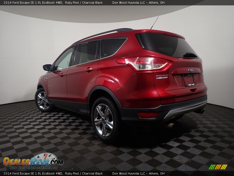 2014 Ford Escape SE 1.6L EcoBoost 4WD Ruby Red / Charcoal Black Photo #11