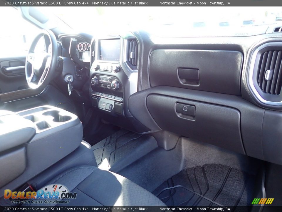 2020 Chevrolet Silverado 1500 LT Crew Cab 4x4 Northsky Blue Metallic / Jet Black Photo #15