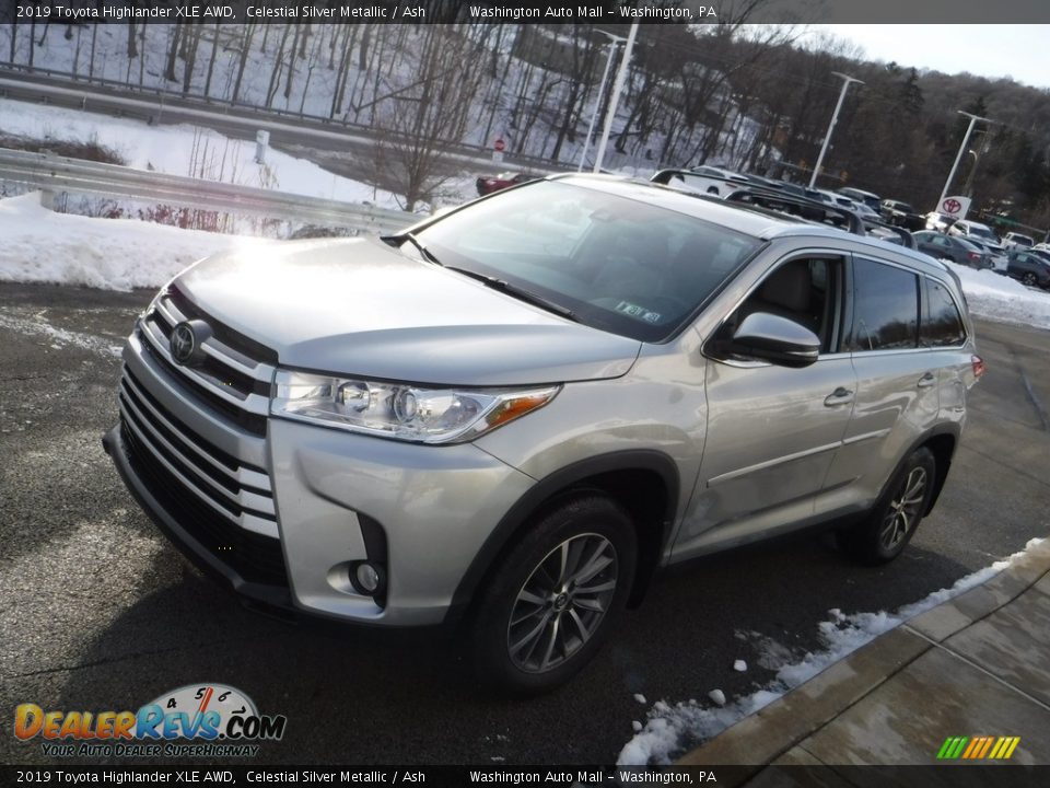 2019 Toyota Highlander XLE AWD Celestial Silver Metallic / Ash Photo #13