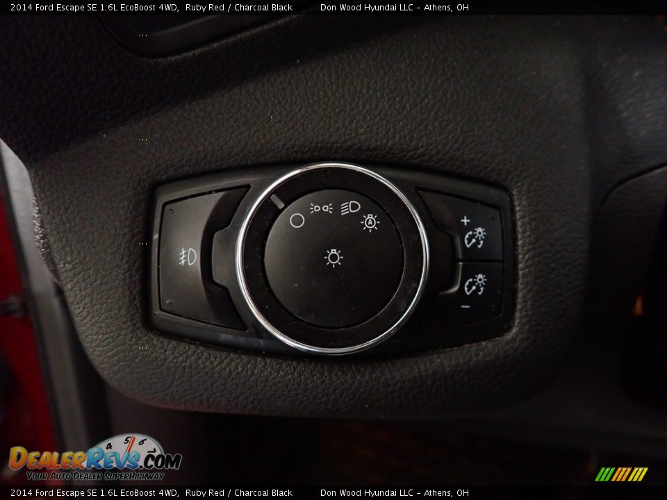 2014 Ford Escape SE 1.6L EcoBoost 4WD Ruby Red / Charcoal Black Photo #32