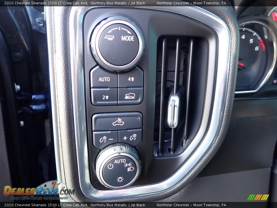 2020 Chevrolet Silverado 1500 LT Crew Cab 4x4 Northsky Blue Metallic / Jet Black Photo #24