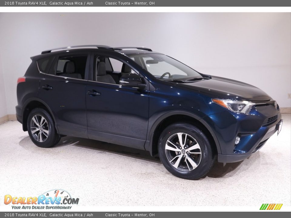 2018 Toyota RAV4 XLE Galactic Aqua Mica / Ash Photo #1