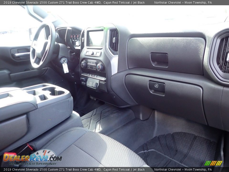 2019 Chevrolet Silverado 1500 Custom Z71 Trail Boss Crew Cab 4WD Cajun Red Tintcoat / Jet Black Photo #15