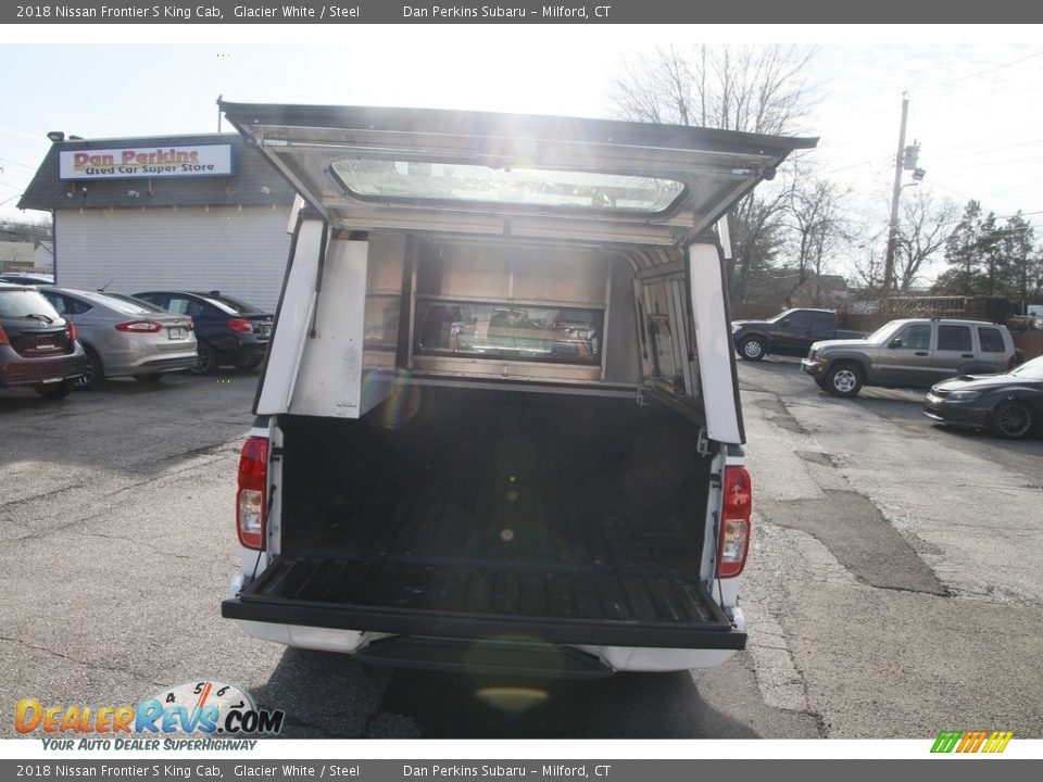 2018 Nissan Frontier S King Cab Glacier White / Steel Photo #12