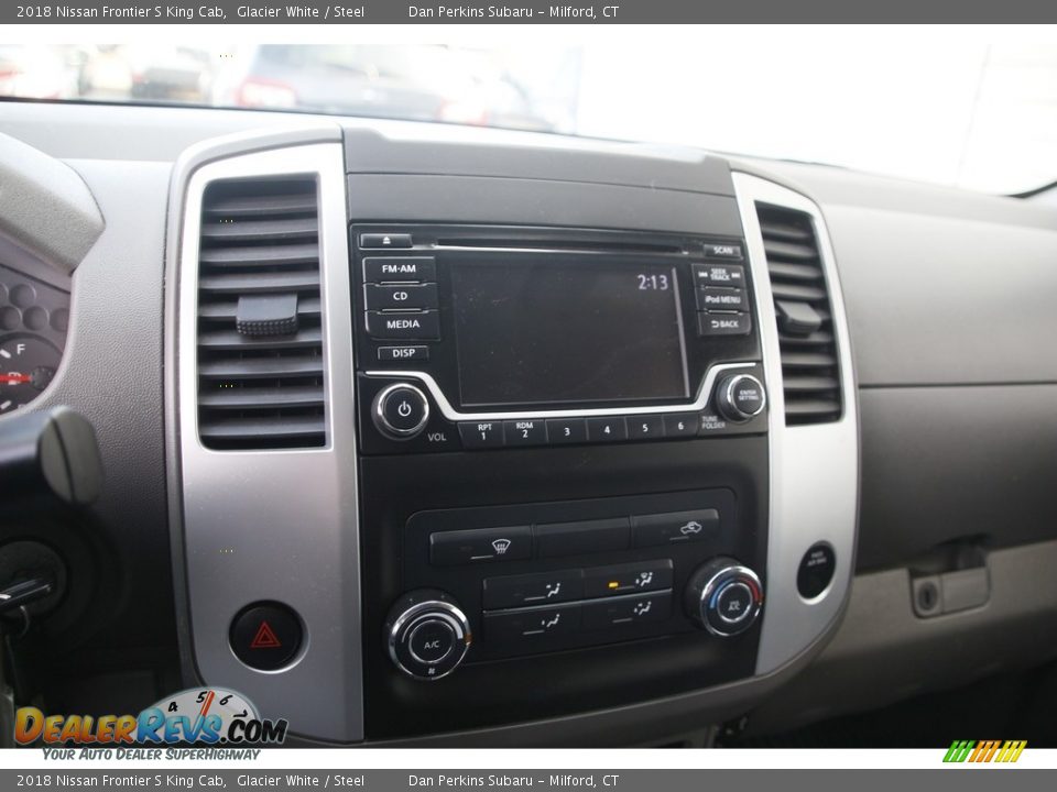 2018 Nissan Frontier S King Cab Glacier White / Steel Photo #16