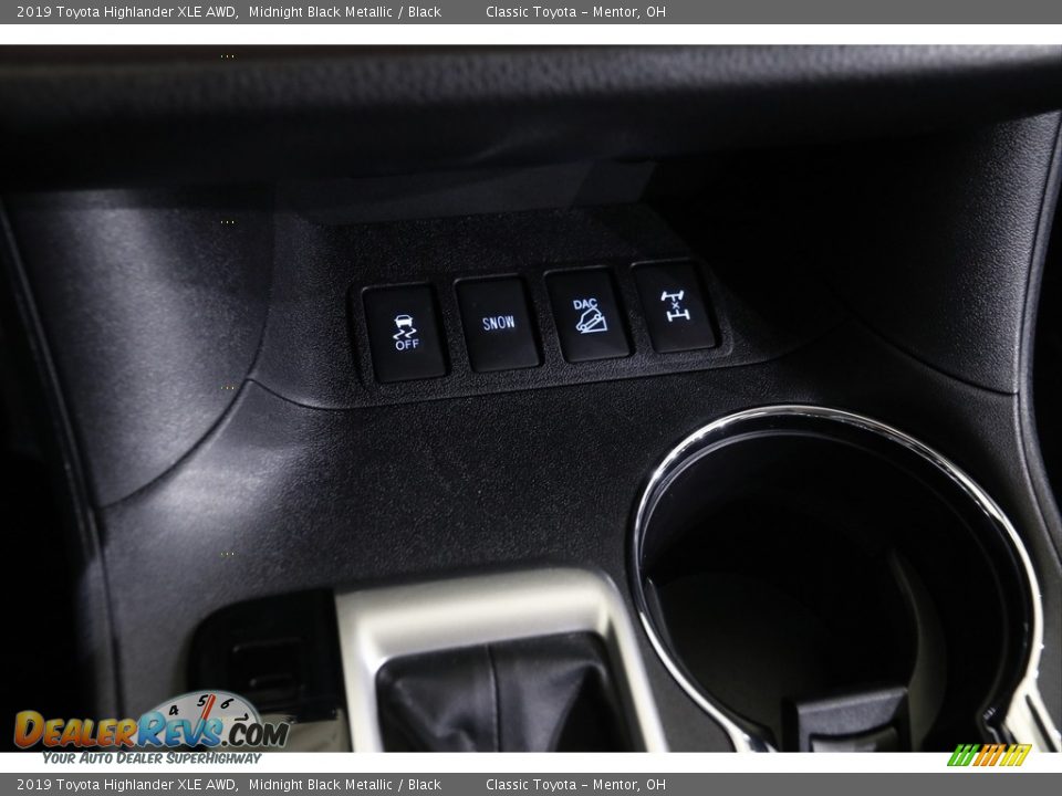 2019 Toyota Highlander XLE AWD Midnight Black Metallic / Black Photo #14