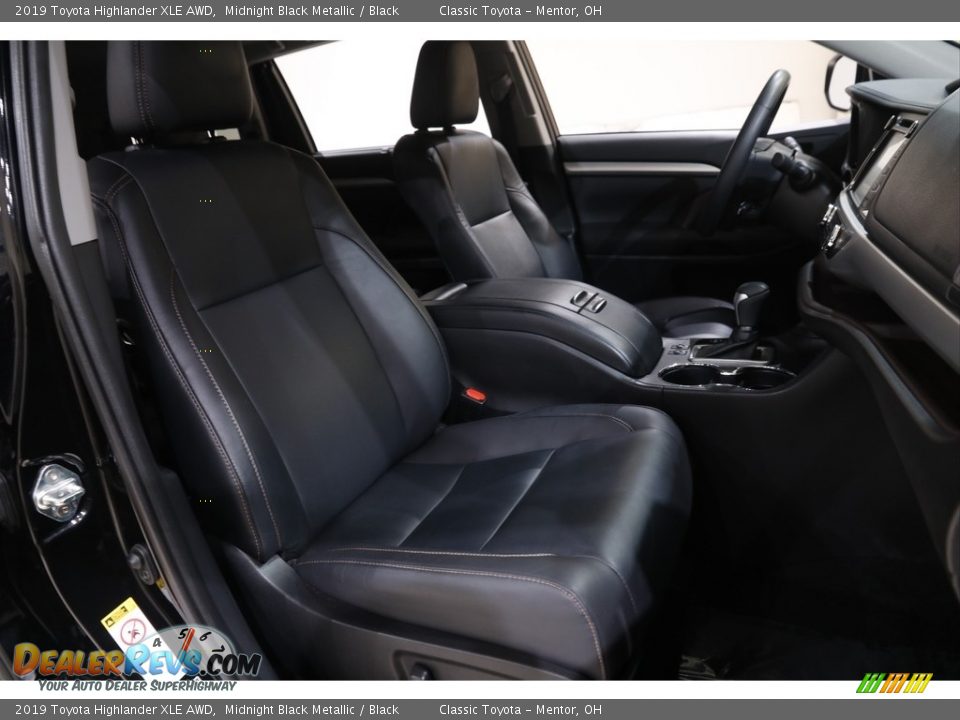 2019 Toyota Highlander XLE AWD Midnight Black Metallic / Black Photo #15